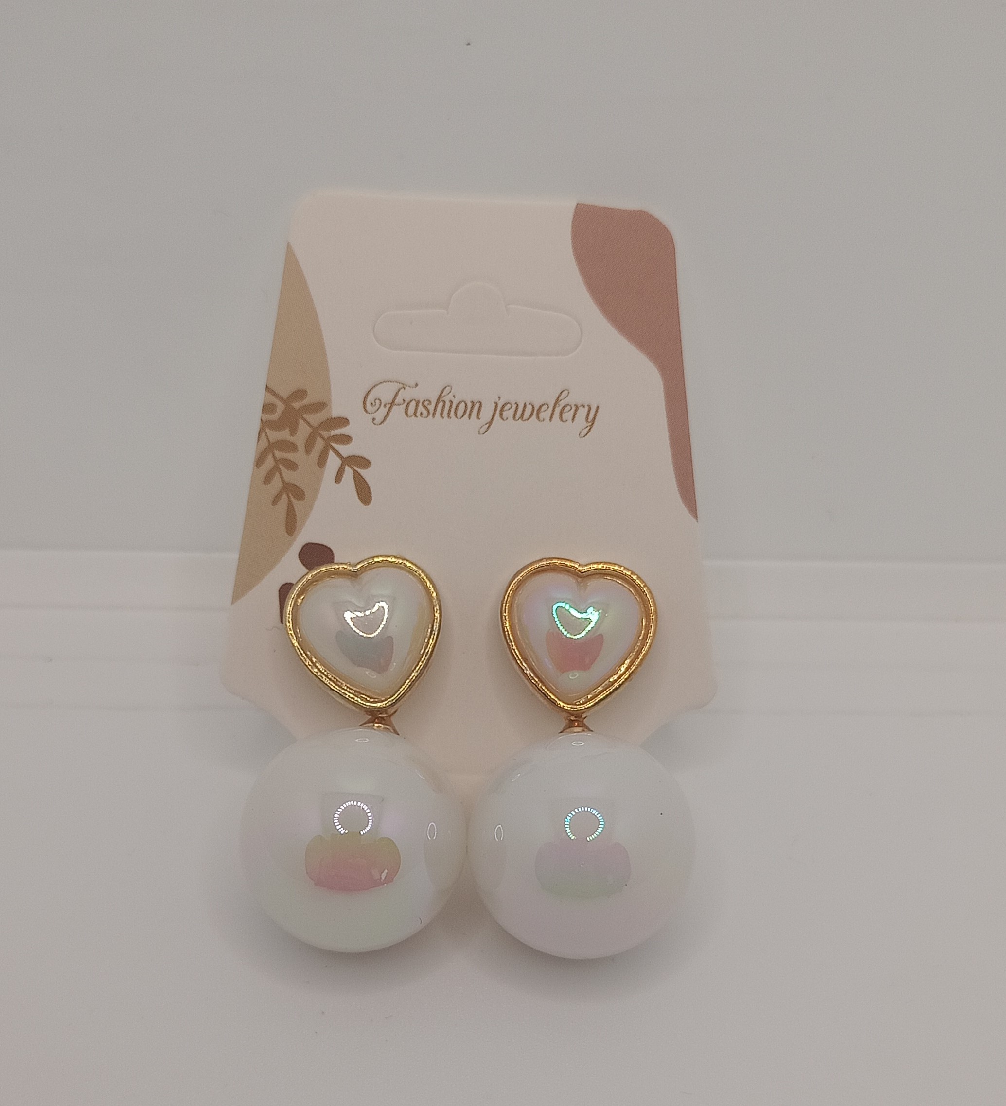 Heart pearl drop Earring